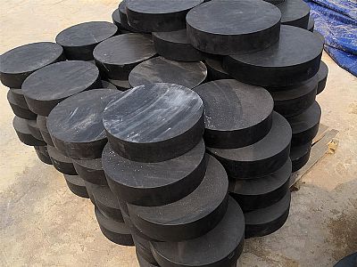 北仑区板式橡胶支座由若干层橡胶片与薄钢板经加压硫化